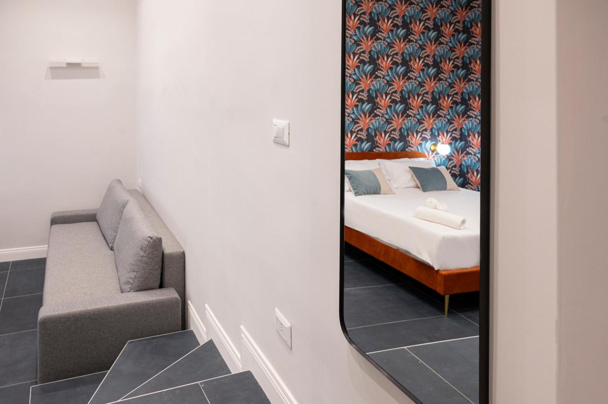 Deluxe Room,1635938212:JPEG